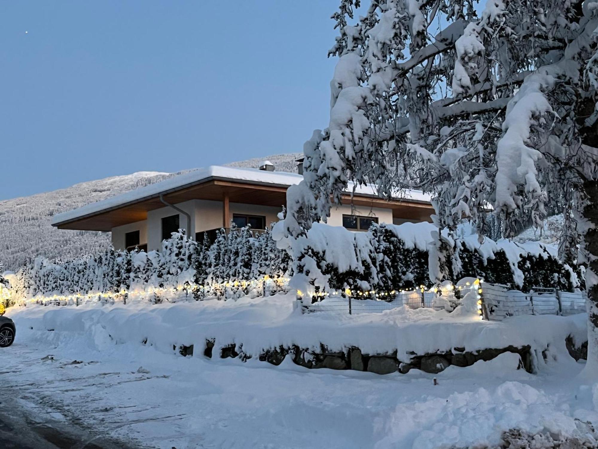 Ferienwohnung Familie Alt Rinn, Innsbruck المظهر الخارجي الصورة